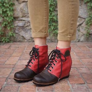 New SOREL PDX 1964 Premium Wedge
Boots US 7, Bonfire Red